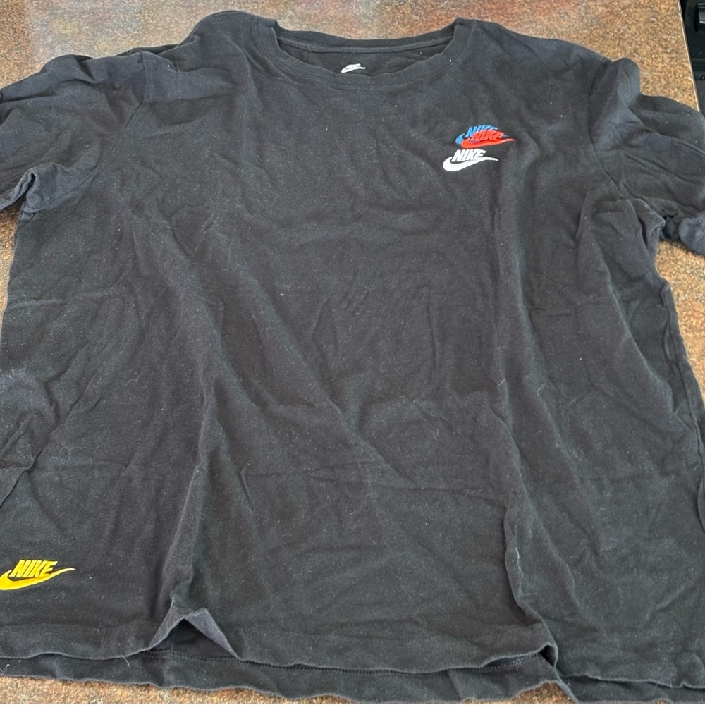 Nike T-Shirt Multi Color Swoosh Logo Shirt - XL